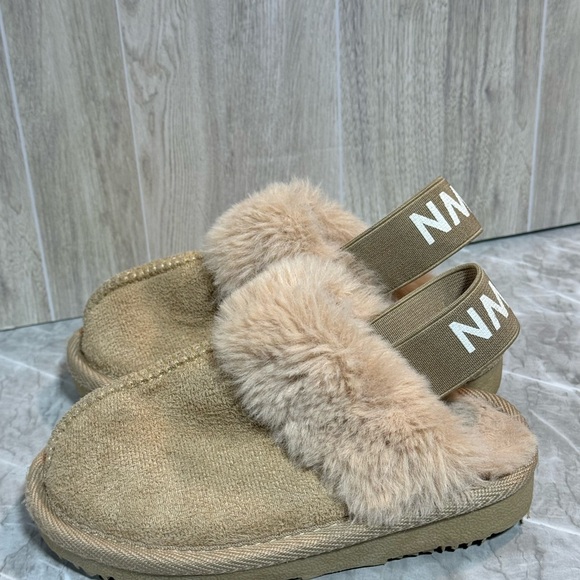 Nicole Miller New York Pink Slip-On Lined Clog Toddler Girl Size 7 - Picture 4 of 7